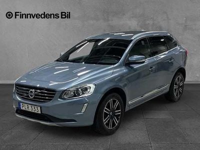 Ljusblå Begagnad 2017 Volvo XC60 Standard SUV | 169 000 kr (Marknadspris)