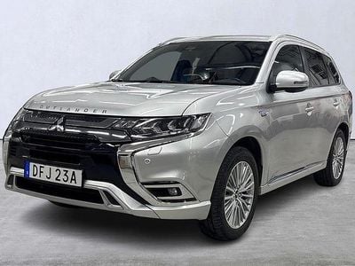 Silver Begagnad 2019 Mitsubishi Outlander P-HEV SUV | 259 900 kr (Lite dyr)