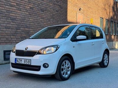 Vit Begagnad 2013 Skoda Citigo G-TEC Halvkombi | 39 900 kr