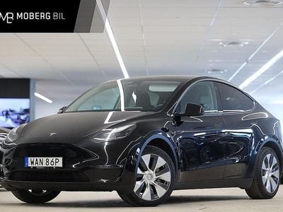 Begagnad Tesla Model Y Long Range AWD 378 kW (514 HK) 2023 Vit SUV