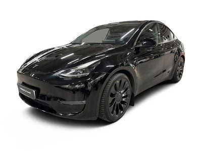 Begagnad Tesla Model Y Performance 392 kW (534 HK) 2023 Svart SUV