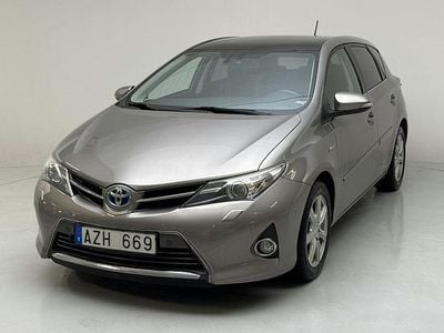 Brun Begagnad 2013 Toyota Auris | 99 500 kr (Marknadspris)