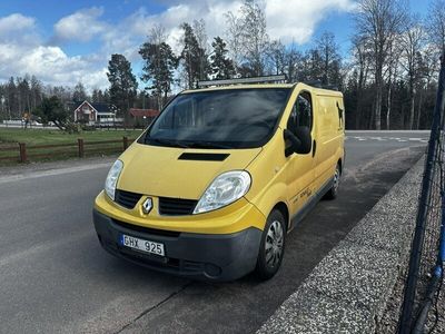 begagnad Renault Trafic Skåpbil 2.9t 2.0 dCi Euro 4