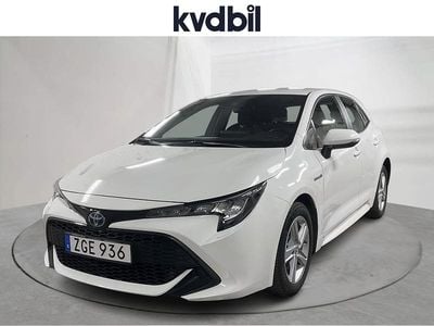 Vit Begagnad 2020 Toyota Corolla Hybrid | 209 900 kr