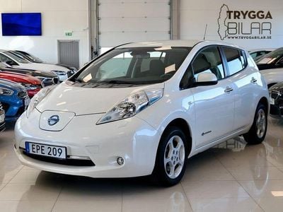 Vit Begagnad 2016 Nissan Leaf SV Halvkombi | 119 000 kr