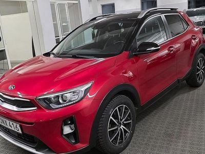 Röd metallic Begagnad 2018 Kia Stonic Advance SUV | 139 899 kr (Marknadspris)
