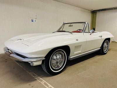 Vit Begagnad 1964 Chevrolet Corvette C2 Cab | 649 000 kr