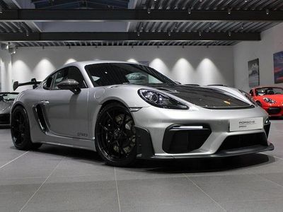 Silver Ny 2025 Porsche 718 Cayman GT4 Sportkupé | 2 002 200 kr (Lite dyr)