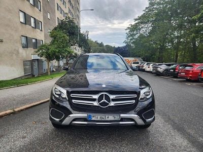 Mercedes GLC220