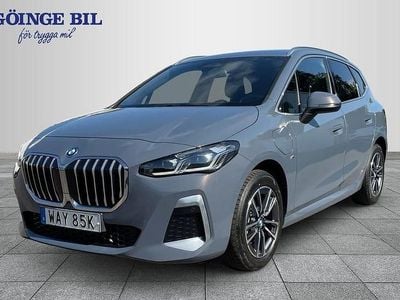 Grå Begagnad 2024 BMW 225 M Sport Kombi | 349 000 kr