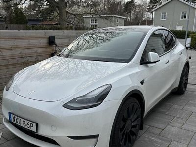 begagnad Tesla Model Y Performance