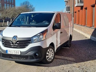 begagnad Renault Trafic Skåpbil 2.9t 1.6 dCi 120hk Euro 6