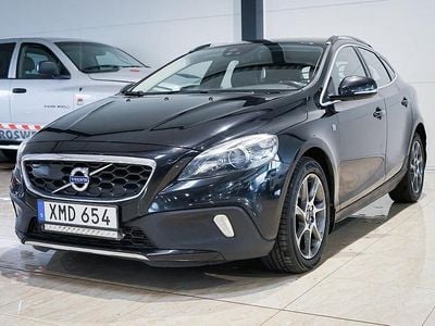 Begagnad Volvo V40 Ocean Race 150 HK (110 kW) 2015 Svart Halvkombi
