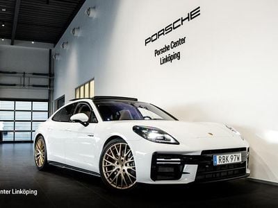 Vit Ny 2025 Porsche Panamera 4 Sedan | 1 449 000 kr