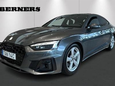 Grå Begagnad 2023 Audi A5 Sportback S-Line Halvkombi | 429 900 kr (Marknadspris)