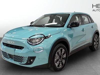 Blå Ny 2025 Fiat 600 Icon Halvkombi | 352 800 kr