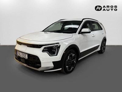 Vit Begagnad 2022 Kia e-Niro SUV | 304 900 kr (Bra pris)