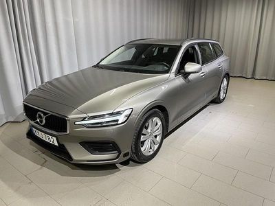 Grå Begagnad 2019 Volvo V60 Momentum Kombi | 199 900 kr (Marknadspris)