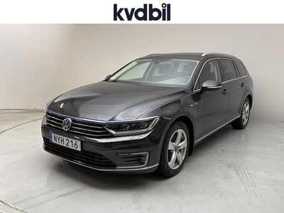 Begagnad VW Passat GTE 2018 Grå Kombi