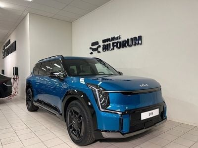 Blå Begagnad 2023 Kia EV9 GT-Line SUV | 799 900 kr (Marknadspris)