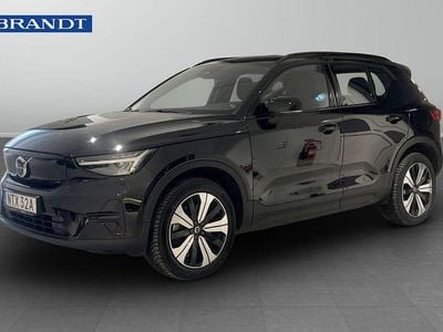 Begagnad Volvo XC40 Core 175 kW (238 HK) 2023 Svart SUV