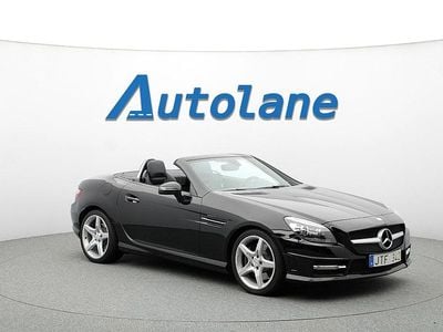 Obsidiansvart metallic Begagnad 2011 Mercedes SLK250 AMG Cab | 259 900 kr