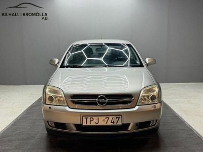Begagnad Opel Vectra 147 HK (108 kW) 2002 Grå Sedan