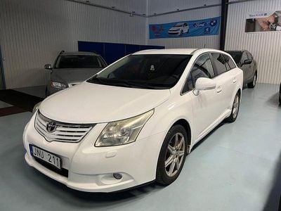 Begagnad Toyota Avensis Business Edition 150 HK (110 kW) 2009 Vit Kombi