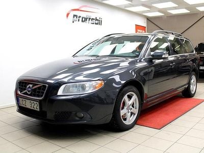 Grå Begagnad 2010 Volvo V70 Momentum Kombi | 79 500 kr (Marknadspris)