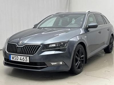 Mörkgrå Begagnad 2019 Skoda Superb Business Line Kombi | 241 000 kr (Bra pris)