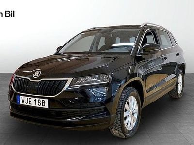 Svart Begagnad 2020 Skoda Karoq SUV | 249 900 kr (Marknadspris)