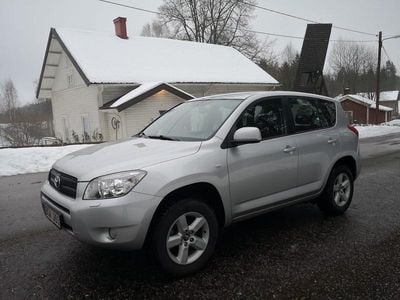 Begagnad Toyota RAV4 152 HK (111 kW) 2007 SUV
