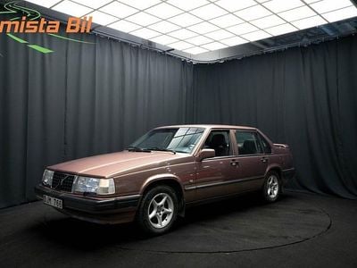 Begagnad Volvo 940 165 HK (121 kW) 1998 Ljusbrun Sedan