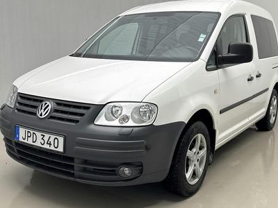 Begagnad VW Caddy Life 109 HK (80 kW) 2009 Vit Minibuss