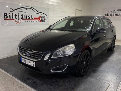 Svart Begagnad 2012 Volvo V60 Momentum Kombi | 109 900 kr (Marknadspris)