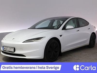 Vit Begagnad 2024 Tesla Model 3 Standard Range Sedan | 367 990 kr (Bra pris)