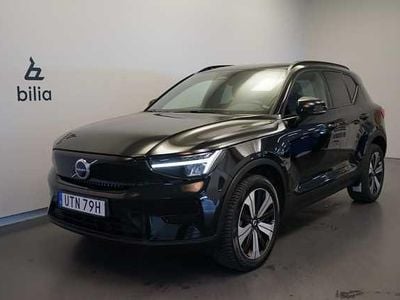 Svart Begagnad 2023 Volvo XC40 Core SUV | 274 500 kr