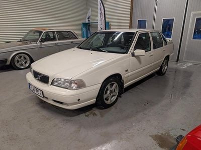 Vit Begagnad 2000 Volvo S70 Standard Sedan | 29 900 kr (Dyr)