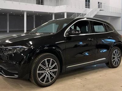 Svart Begagnad 2024 Mercedes EQA300 Advanced SUV | 499 000 kr (Lite dyr)