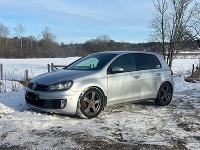 Begagnad VW Golf VI GTI 211 HK (155 kW) 2011 Halvkombi