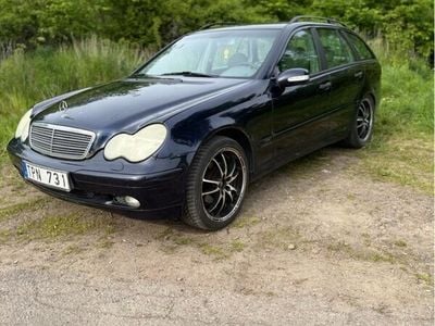 Mercedes C200