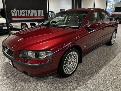 Röd Begagnad 2003 Volvo S60 Business Edition Sedan | 95 000 kr (Dyr)