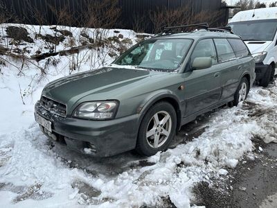 begagnad Subaru Outback 3.0 4WD SKINN DRAG VÄRMARE PANORAMA GÅR BRA