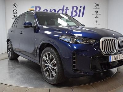 Blå Begagnad 2024 BMW X5 M Sport SUV | 899 500 kr (Bra pris)