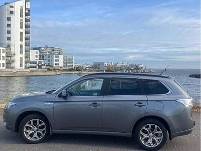 Mitsubishi Outlander P-HEV