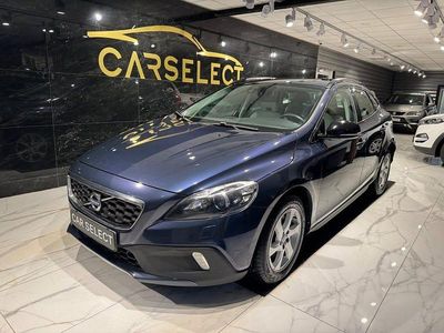 Begagnad Volvo V40 CC Summum 177 HK (130 kW) 2014 Blå Kombi