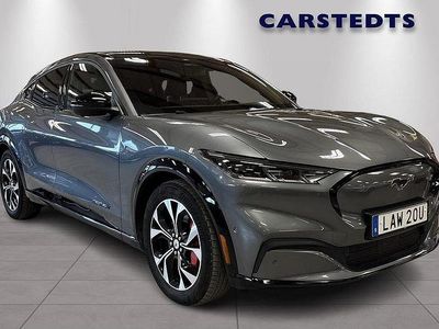 Grå Begagnad 2021 Ford Mustang Mach-E SUV | 419 900 kr (Dyr)