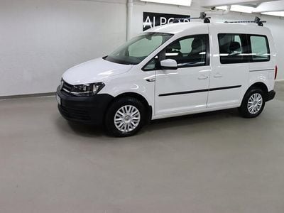 Vit Begagnad 2018 VW Caddy Minibuss | 109 000 kr (Marknadspris)