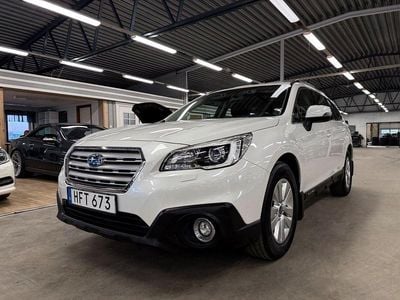 Begagnad Subaru Outback 150 HK (110 kW) 2015 Vit SUV