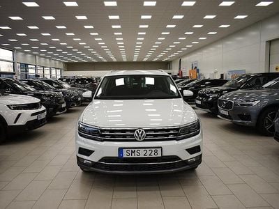 Vit Begagnad 2018 VW Tiguan SUV | 249 900 kr (Marknadspris)